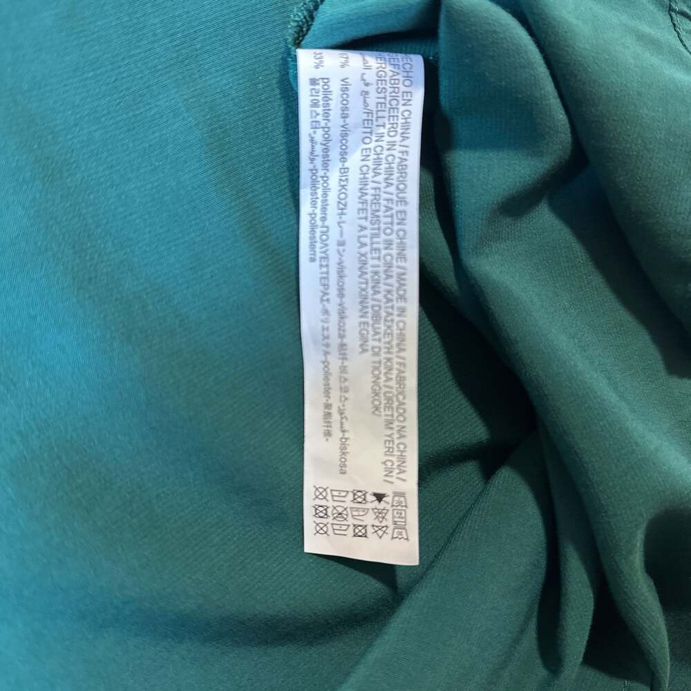 Stradivarius Emerald greene Ruffle Blouse Size Large Top boho chic - Picture 7 of 8